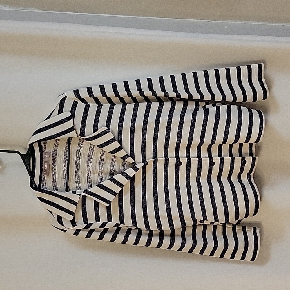 Chico's jacket, Size 2, Blue and Cream